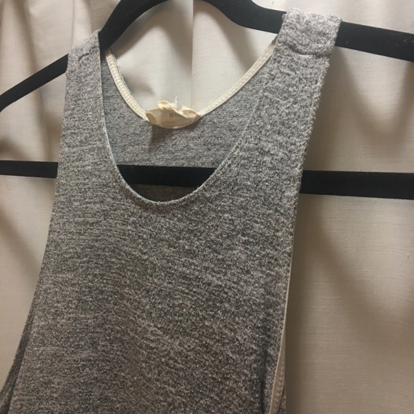 ARITZIA TANK TOP - Picture 3 of 5